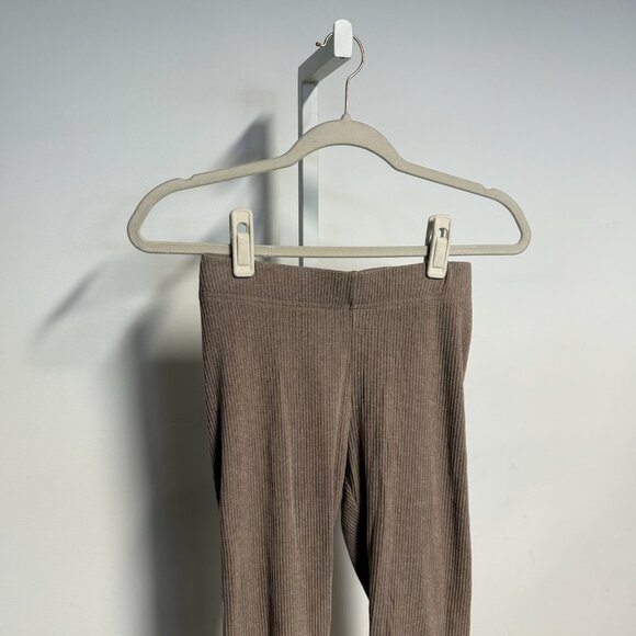 Old Navy Taupe Ribbed Leggings - Picture 2 of 3